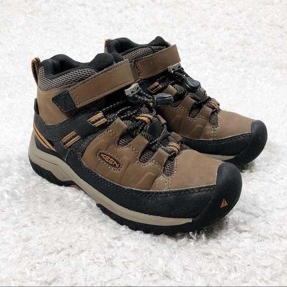 velcro hiking shoes